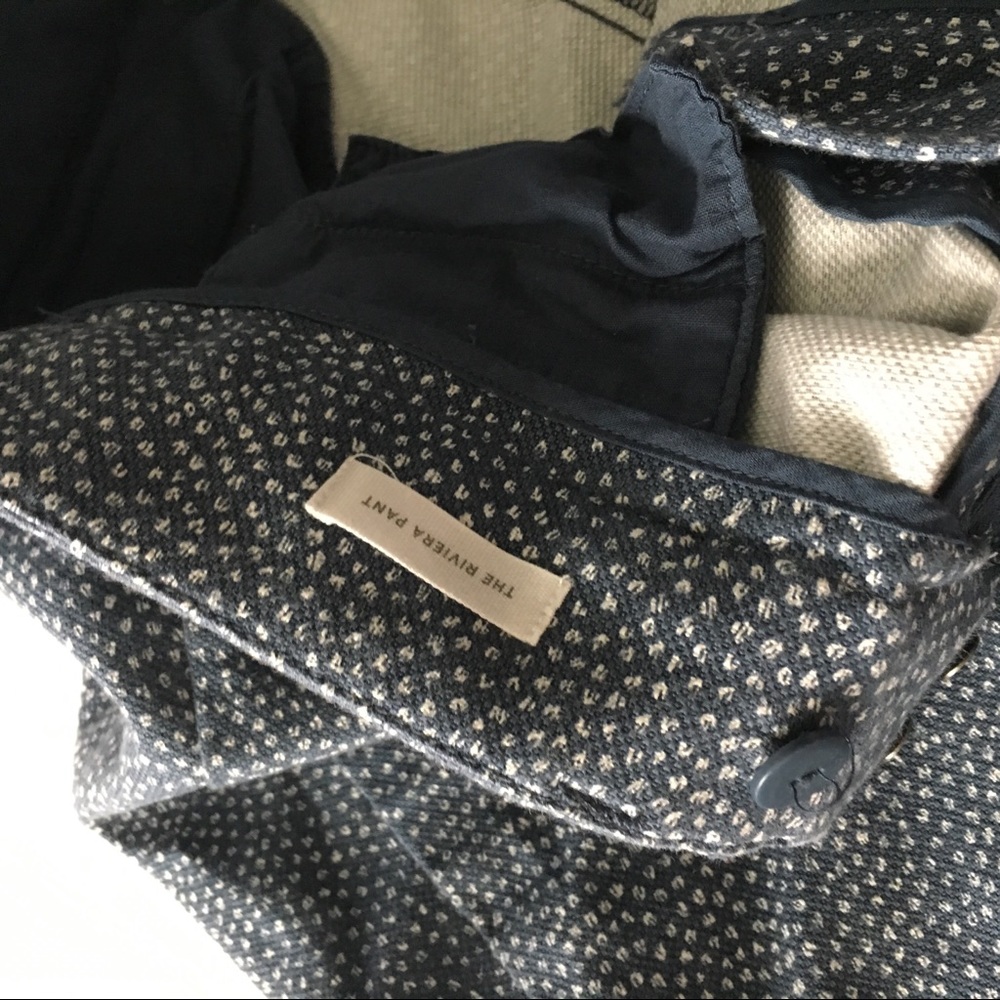 LOFT Blue Patterned Cropped Pants - Picture 3 of 8
